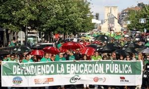 La escuela pública convoca una huelga general el 9 de mayo