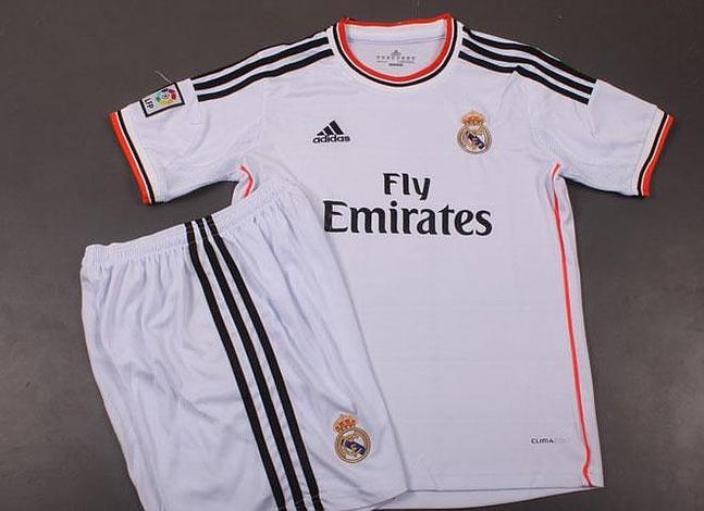 El Real Madrid ya tiene camiseta para la próxima temporada