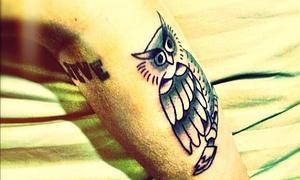 Justin Bieber se ha tatuado un búho